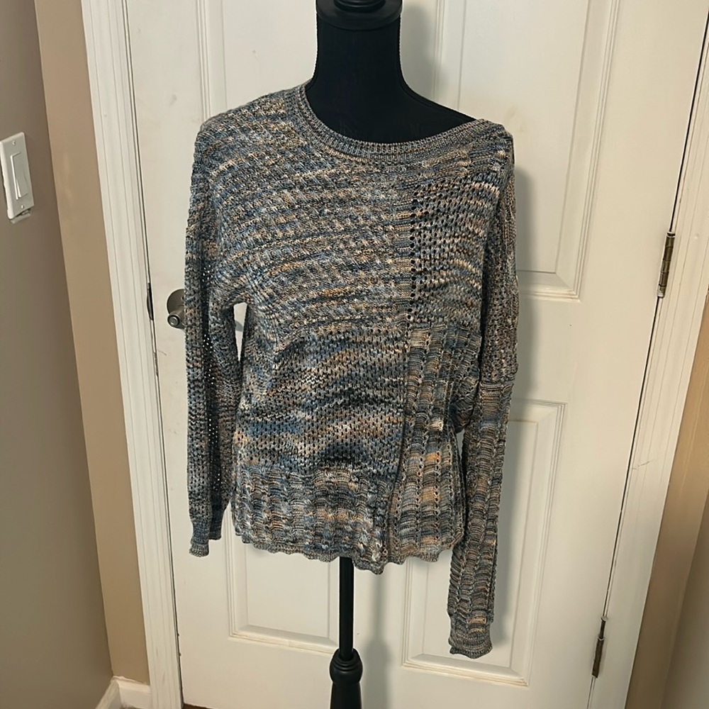 Women’s Pxl sweater